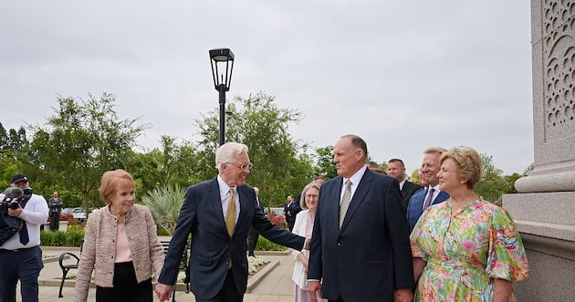 President Christofferson dedicates the Yorba Linda California Temple – Church News