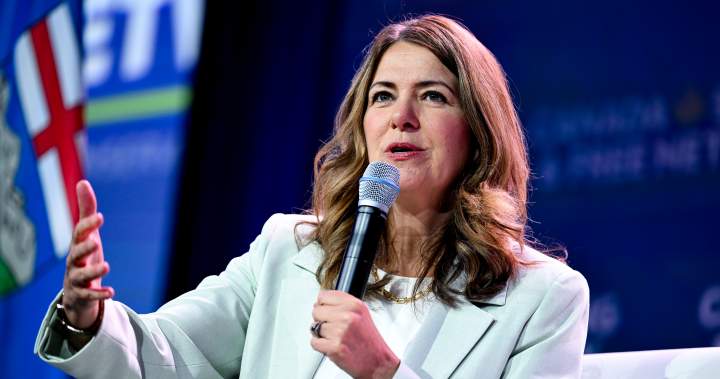 Most Albertans disapprove of Smith as premier and her handling of separatism: Ipsos poll