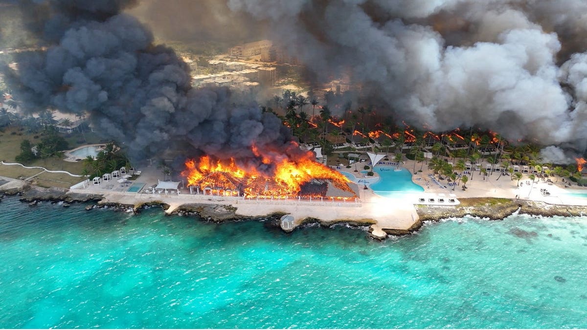 A drone view shows a fire at the Viva Wyndham Dominicus Beach Hotel in Bayahibe, La Altagracia, Dominican Republic, June 19, 2026