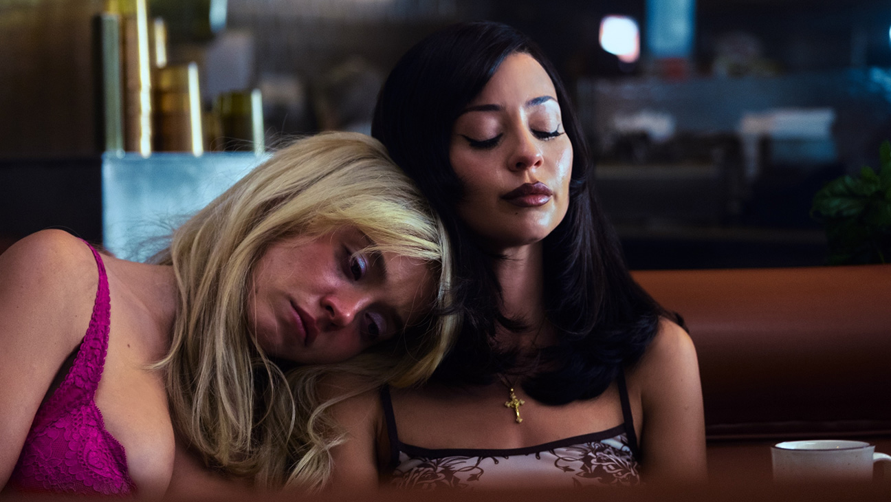 Sydney Sweeney and Alexa Demie in 'Euphoria' season three finale.