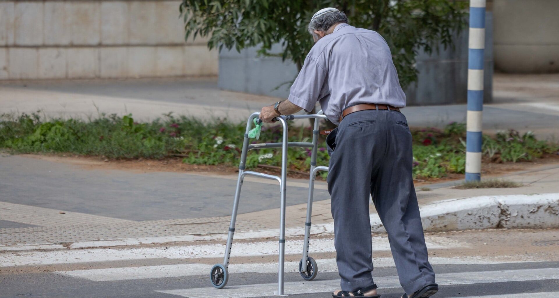 Comptroller warns National Insurance will be unable to fund its welfare commitments by 2035