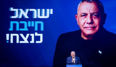 Eisenkot launches election campaign, vows to unify after 'chaos' wrought by current government