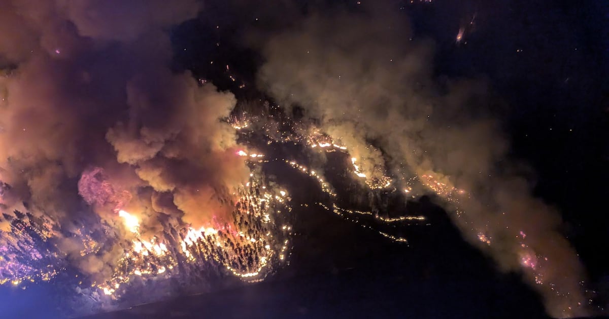 Multiple properties under evacuation alert due to raging B.C. wildfire - CTV News