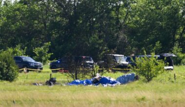 Pilot and 11 passengers killed in Missouri skydiving plane crash, authorities say