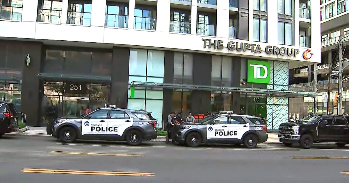 Toronto apartment shooting: Woman dead, man arrested