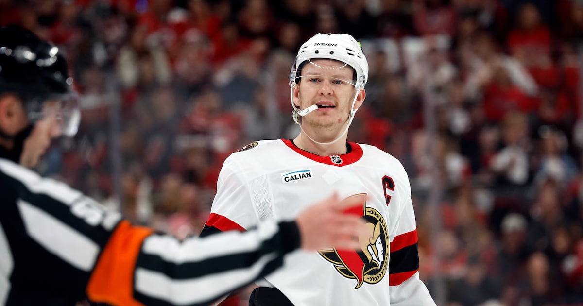 Florida Panthers acquiring Brady Tkachuk from Ottawa Senators for four draft picks