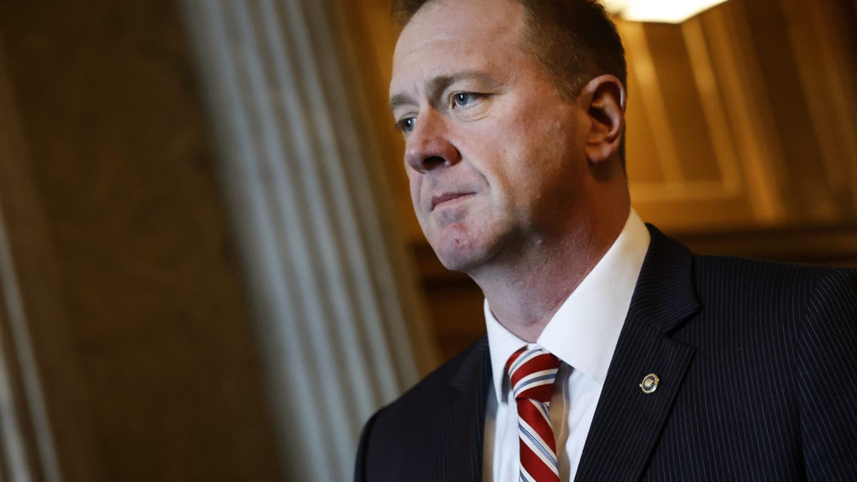 Sen. Eric Schmitt walking to a luncheon with Senate Republicans at the U.S. Capitol Building