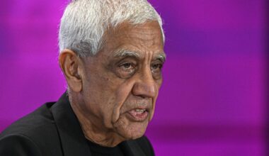 Vinod Khosla tears into ‘idiotic, shortsighted, and very selfish’ Stanford protests of Google CEO