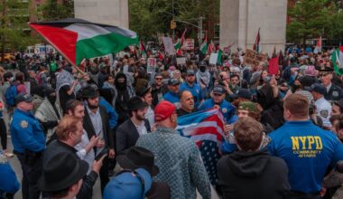 The “Divide” Among Democrats Over Israel Is Between Party Leadership, Voters