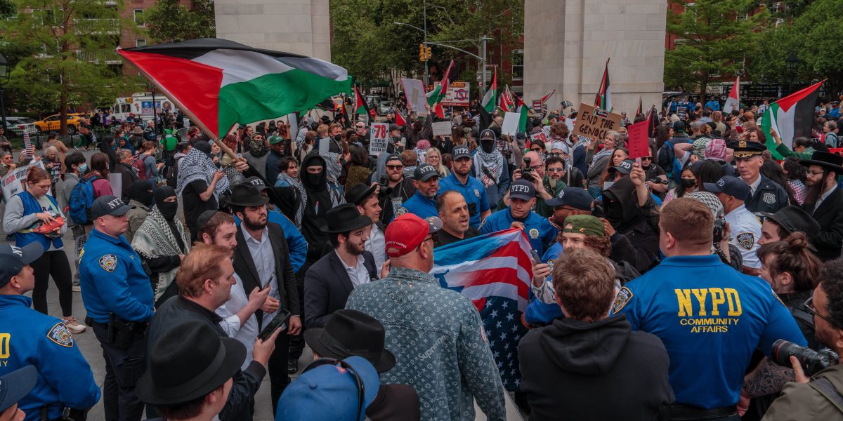 The “Divide” Among Democrats Over Israel Is Between Party Leadership, Voters