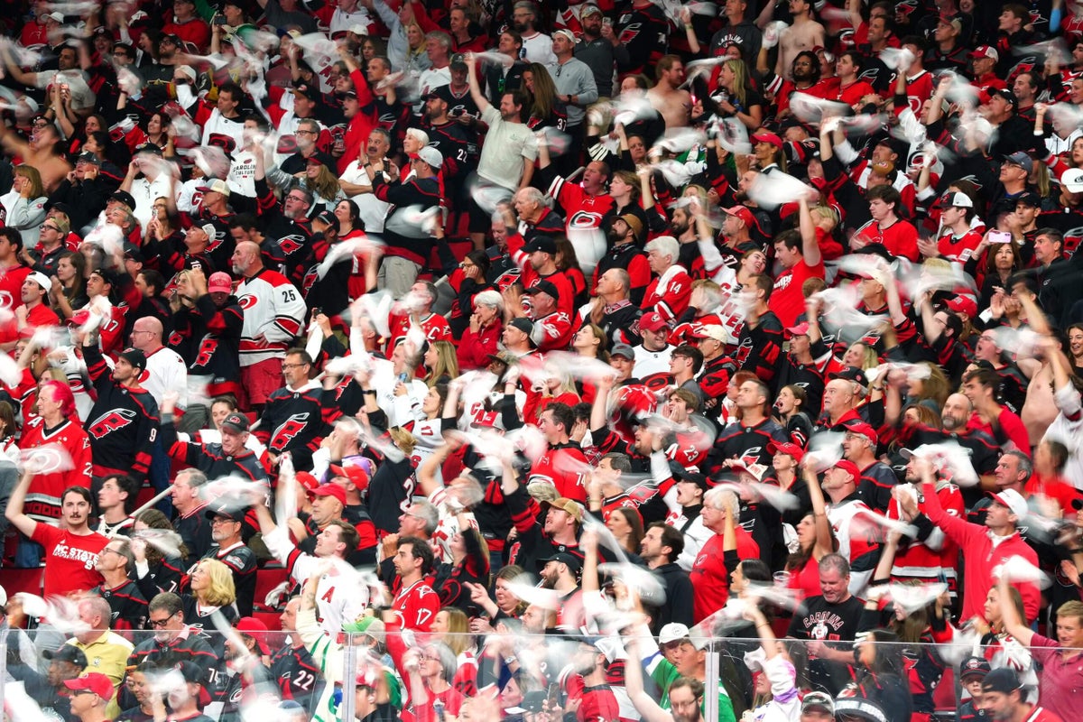 How ‘Tarps Off’ changed the Hurricanes’ Game 2 fortunes — and maybe the Cup Final