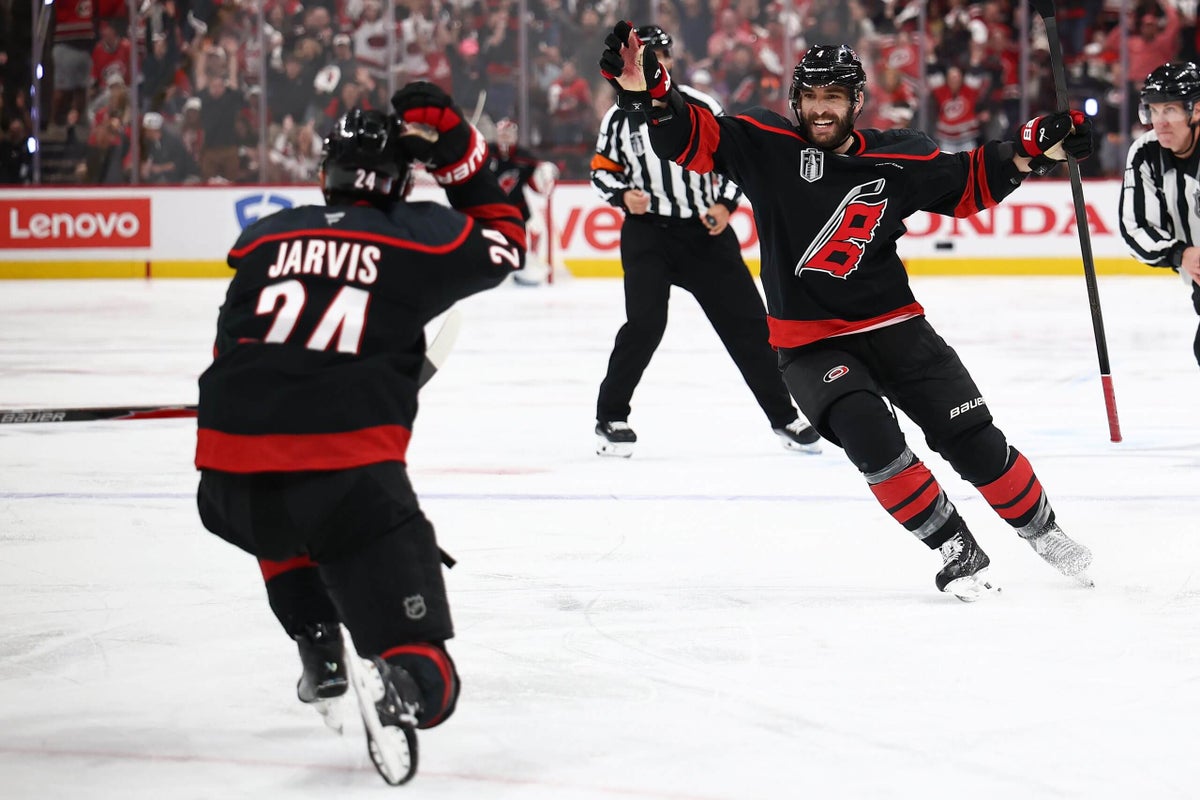 Hurricanes, facing adversity in Game 2, showed they have developed some playoff scar tissue