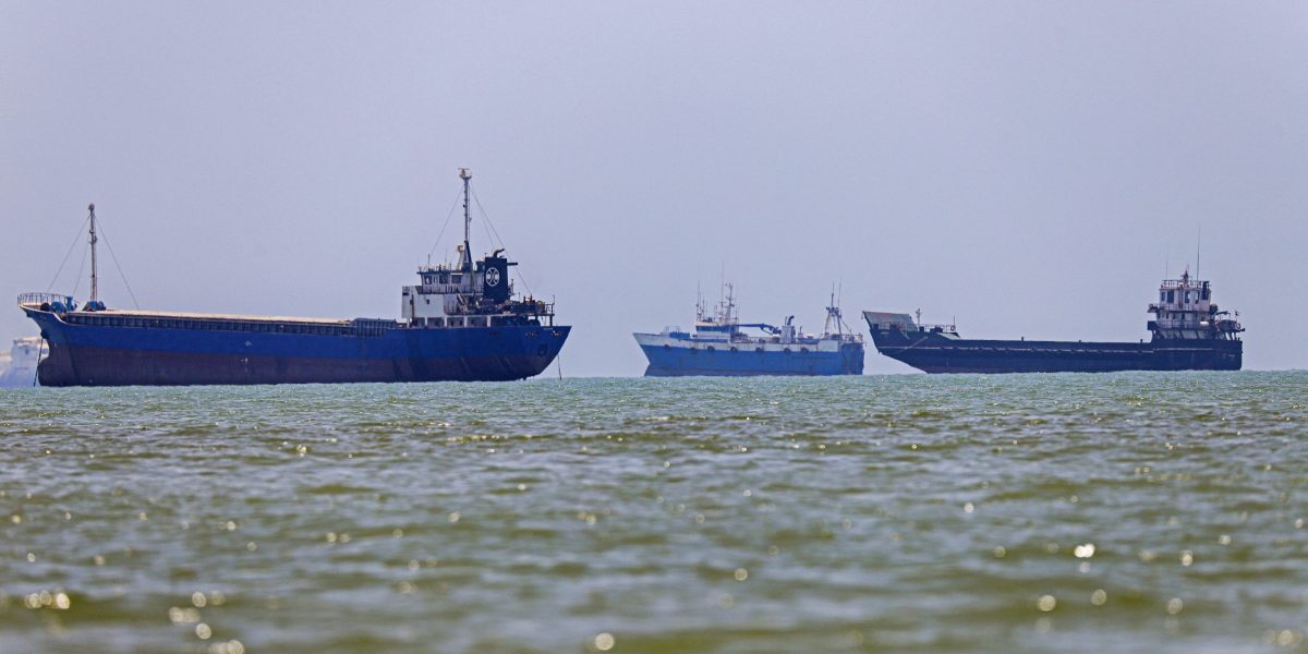 Oil keeps flowing through Hormuz despite Iran saying it’s shut
