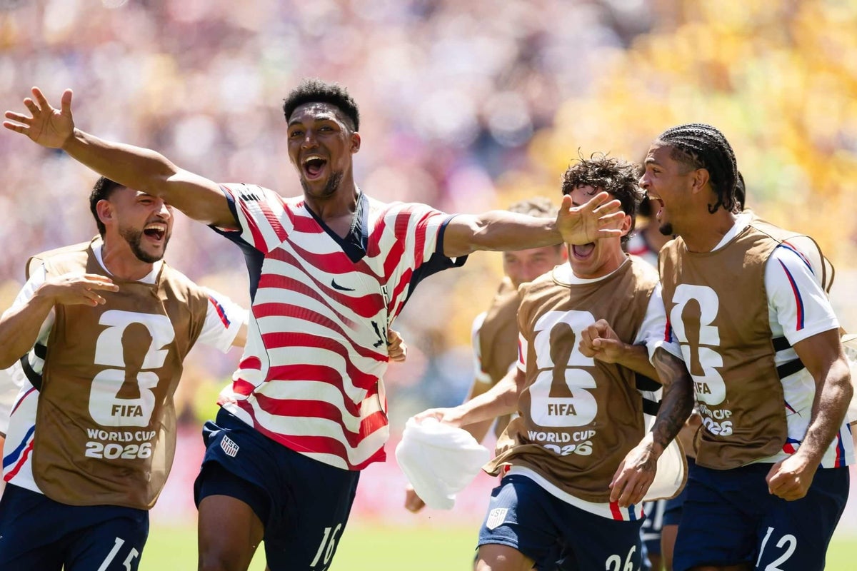 USMNT beats Australia, soars into World Cup knockout stage. How’d they do it without Pulisic?