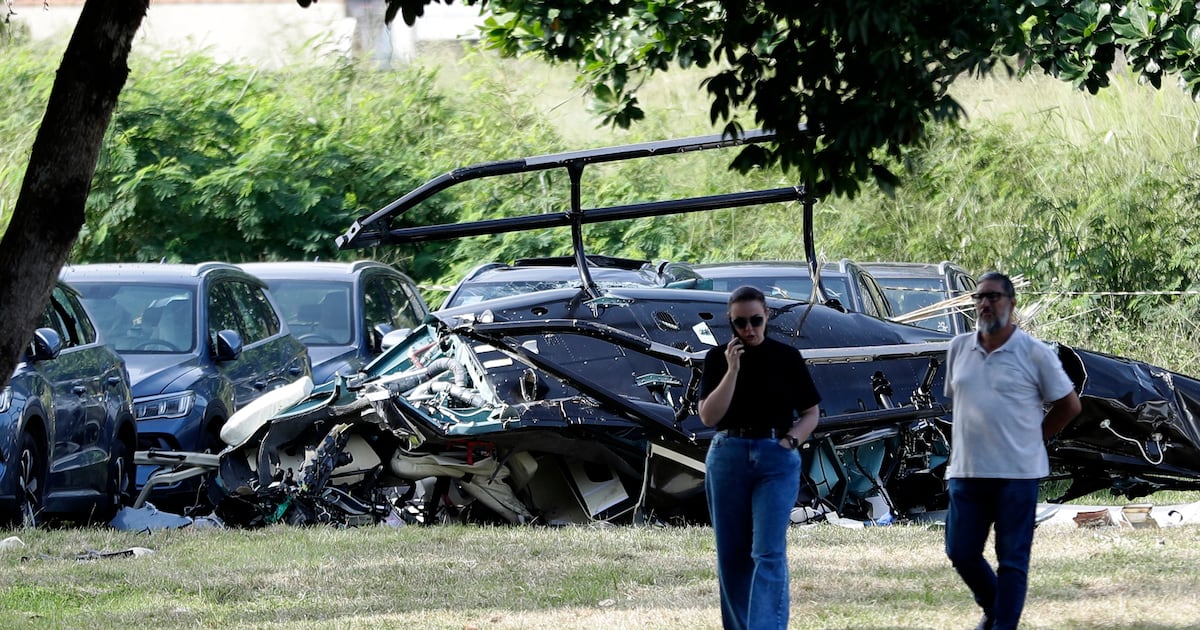 Helicopters collide mid-air in Rio de Janeiro, killing 6