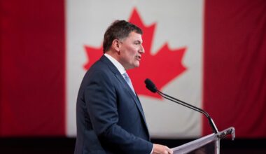 LeBlanc says he offered ‘specific proposals’ to end trade war as Trump revives threats