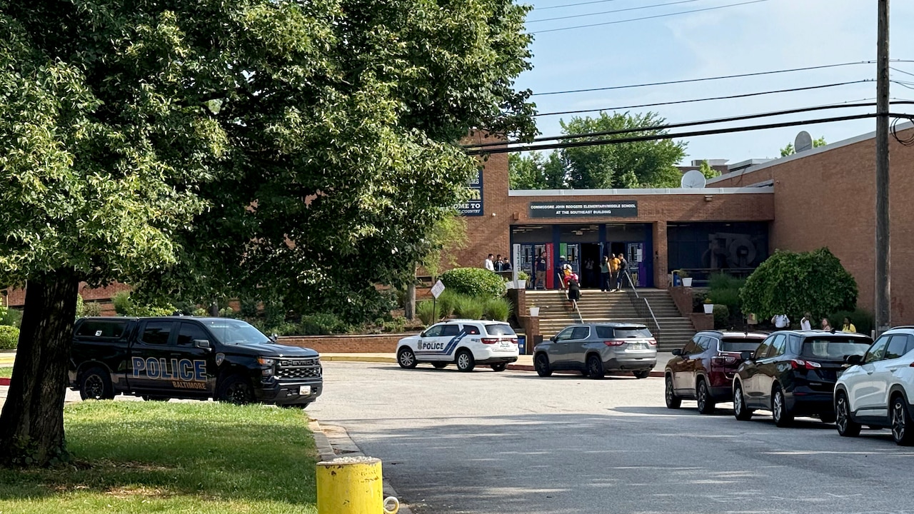 Parents detained by ICE outside Commodore John Rodgers Elementary/Middle School