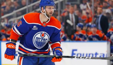 Grading Oilers’ 5-Year Extension for Jason Dickinson
