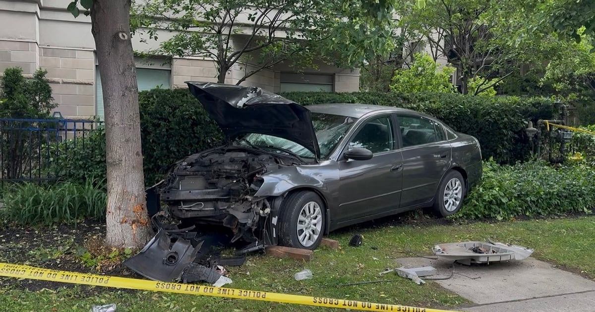 North York crash leaves man dead