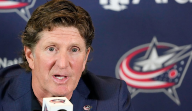 Mike Babcock cleared in NHL investigation as Oilers close in on coach