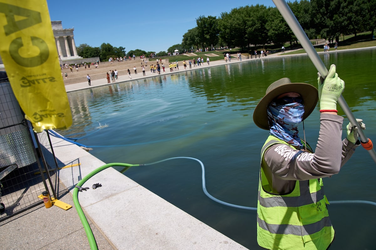Trump’s remodelled Reflecting Pool turns green again just days after $14-million renovation