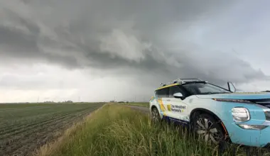 PHOTOS: Tornado confirmed in Ontario during severe storms