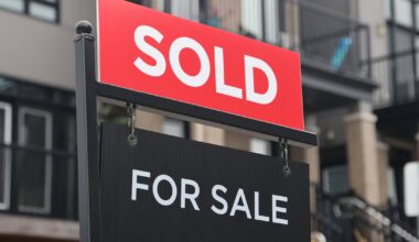 Americans look north as Canadian real estate website sees massive spike: Royal LePage - CTV News