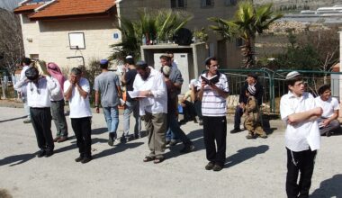 The Blogs: Why 'Israeli Settlers' Is the Wrong Name for Jews in Judea and Samaria | Yaakov Chaliotis