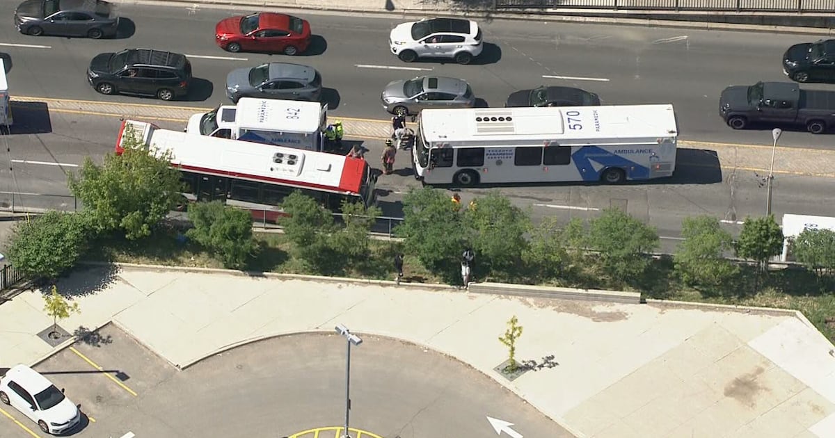 13 in hospital after 2 TTC buses collide in Toronto's west end