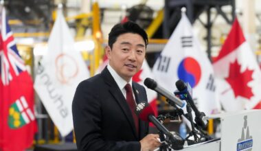 EXCLUSIVE: South Korea boosts submarine bid with ‘Project Beaver’ hydrogen truck proposal - CTV News
