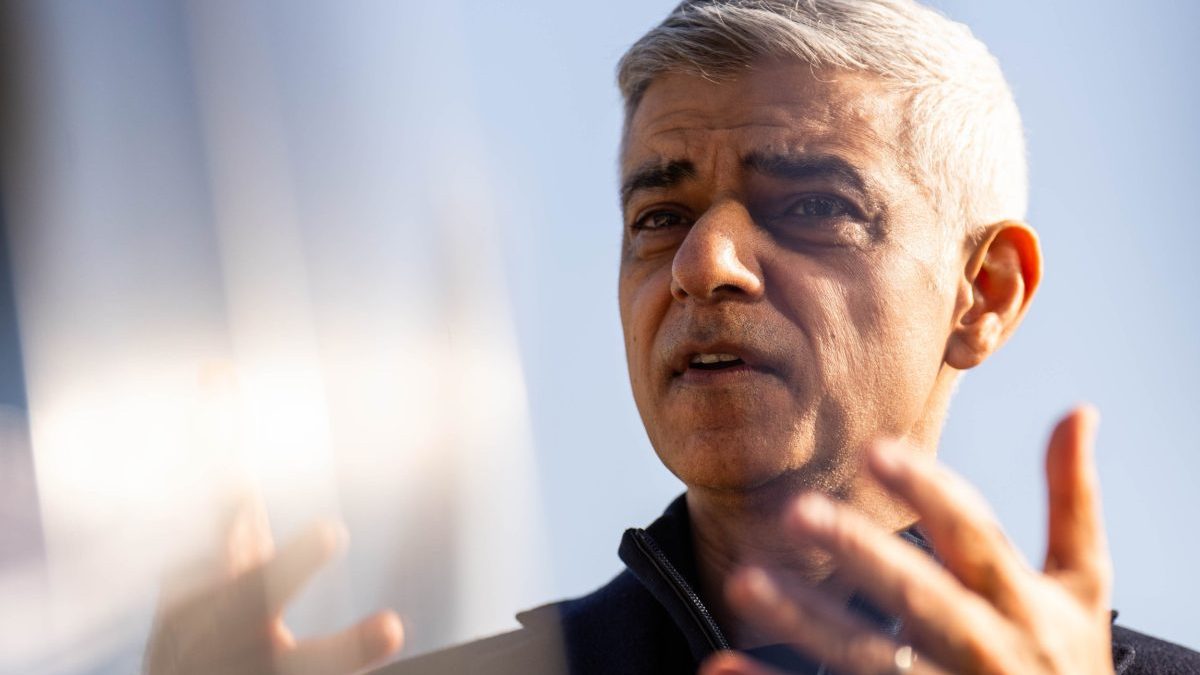 Mayor of London Sir Sadiq Khan speaking in central London during the launch of a public consultation on plans to pedestrianize London's Oxford Street. Picture date: Friday February 28, 2025. PA Photo. Mr Khan announced the proposal to pedestrianize a 0.7-mile stretch of the popular shopping district in September and has said the plans would "unlock the true potential" of the famous street which had "suffered in recent years". Photo credit should read: James Manning/PA Wire