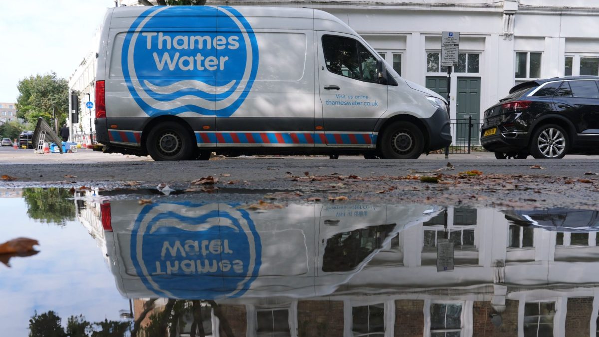 File photo dated 22/8/2025 of a Thames Water van. Thames Water is among six water companies to have blocked bonus payouts to bosses over serious pollution incidents and other performance issues. More than ?4 million of potential bonuses were banned under new rules on performance-related executive pay, regulator Ofwat said. Issue date: Wednesday November 5, 2025. PA Photo. Photo credit should read: Yui Mok/PA Wire