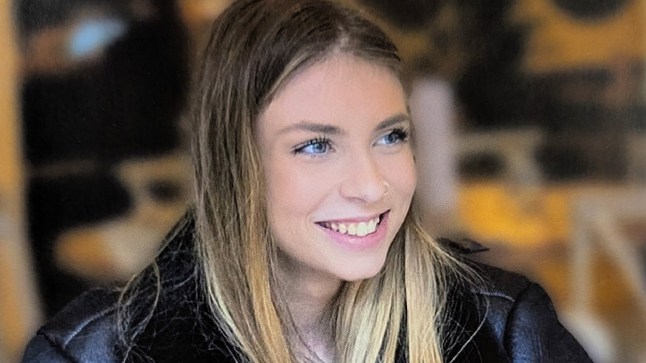 BNPS.co.uk (01202 558833) Pic: BNPS THIS IS THE PICTURE THE FAMILY REQUESTED IS USED Pictured: Isabelle Sapherson-Moralee A mother has told an inquest of her harrowing battle to save her 22-year-old daughter from ketamine abuse before she died in agony. Isabelle Sapherson-Moralee, known as Izzy, died after her body shut down having spent five years taking the class B drug. Her devastated mother Ann Moralee battled in vain for 18 months to get help for Izzy and tried warning health officials that her daughter would die from it.
