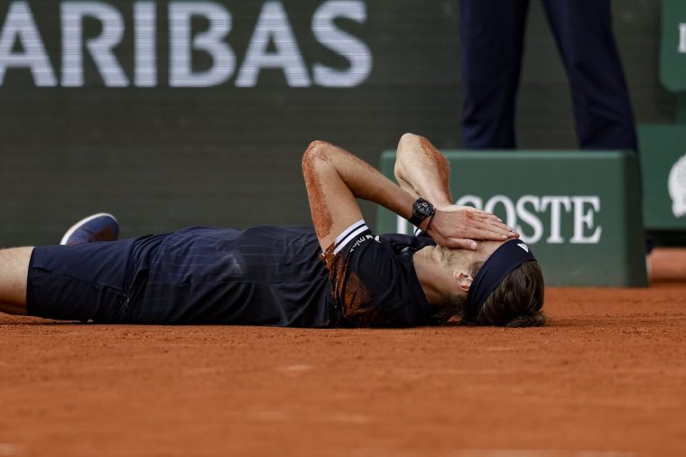 PARIS, FRANCE - JUNE 7: Alexander Zverev of Germany reacts in celebration for his victory following the Men's Singles Final match against Flavio Cobolli on Day Fifteen of the 2026 French Open at Roland Garros on June 7, 2026 in Paris, France. (Photo by Antonio Borga/Eurasia Sport Images/Getty Images)