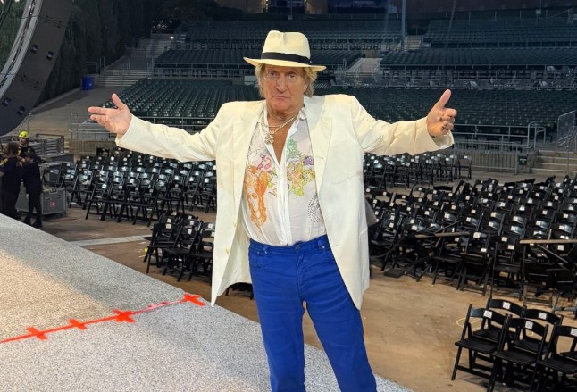 Rod Stewart cancels show in California duE to Laryngitis