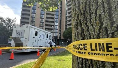 Teen accused in shooting death of Toronto police officer appears in court
