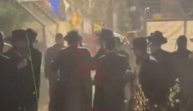 Dozens of protesters break into Beit Shemesh police compound after arrest of Haredi draft dodger