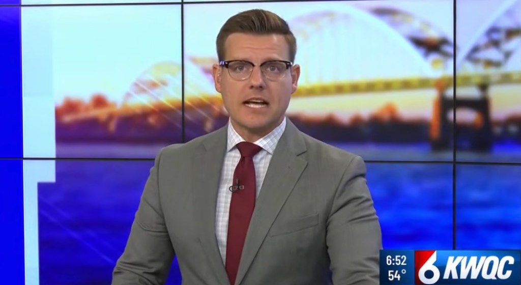 Iowa TV anchor quits on-air, saying ‘facts matter’ – Chicago Tribune