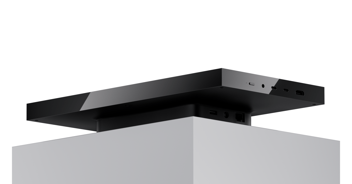 Microsoft created the mini Surface dev box that Qualcomm couldn’t