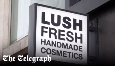 Lush customers admonished by staff for saying only women can get pregnant