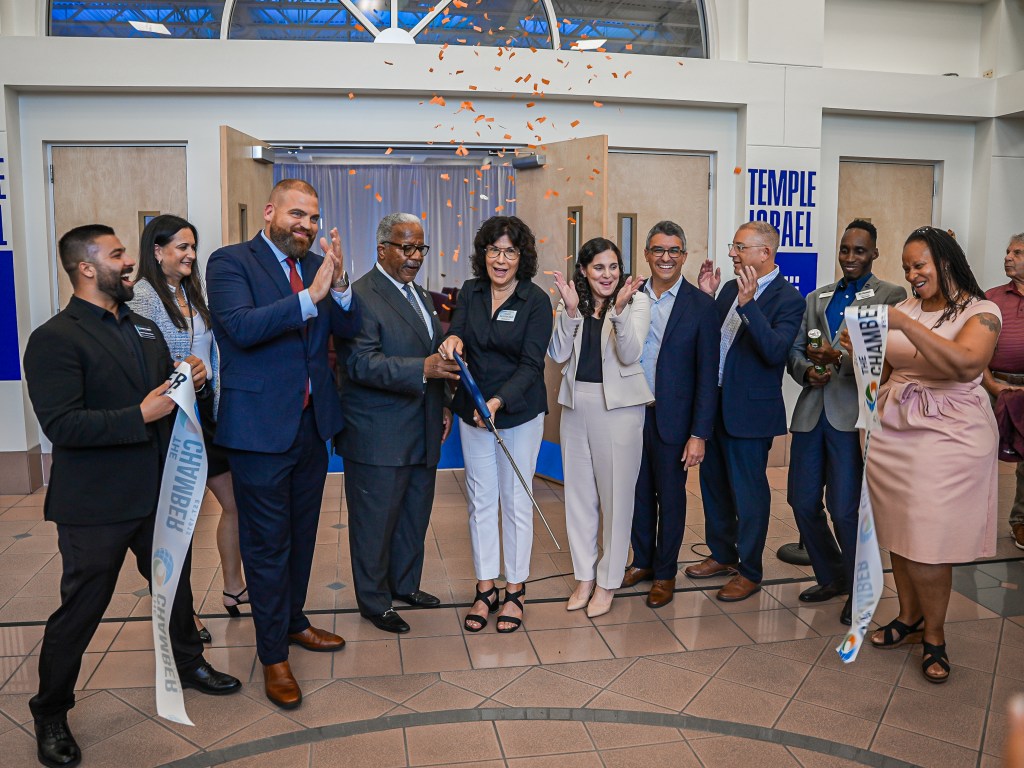 Temple Israel celebrates new home in West Palm Beach
