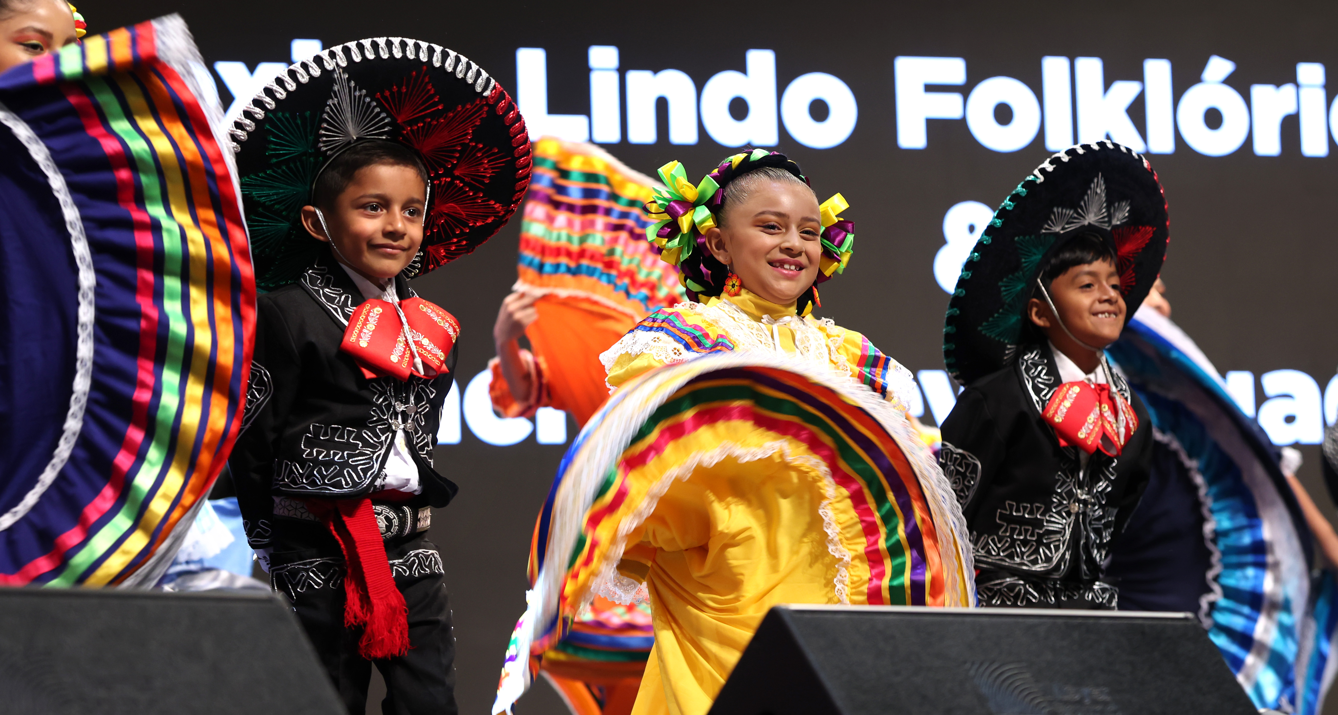 Mexico Lindo Folkloric Ballet Orlando performs at Orange County Mayor...
