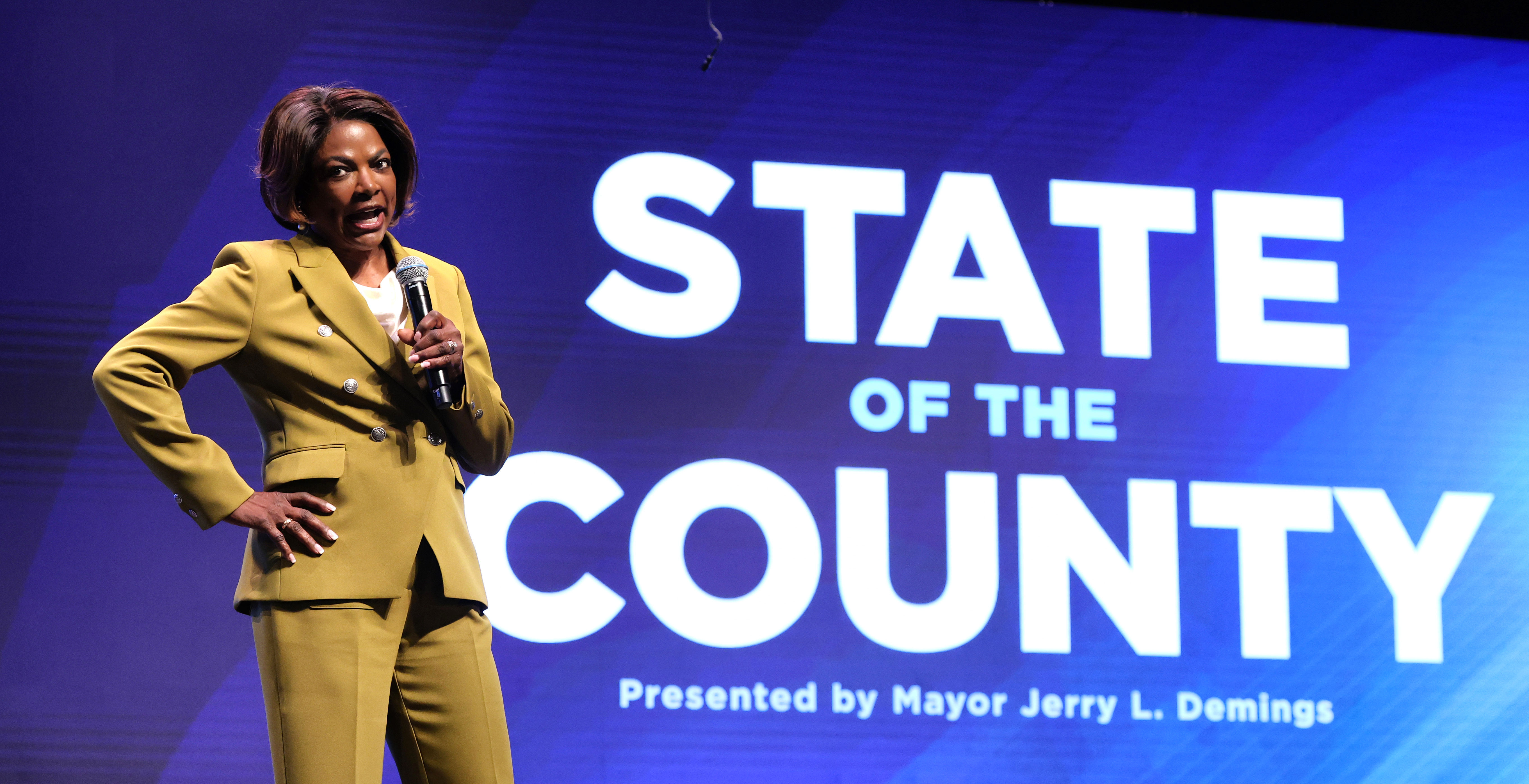 Val Demings introduces Orange County Mayor Jerry Demings for his...