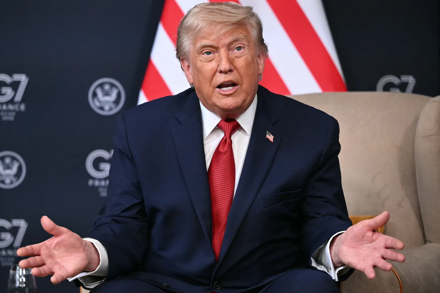 Trump Defends Iran Peace Deal at G-7 Summit