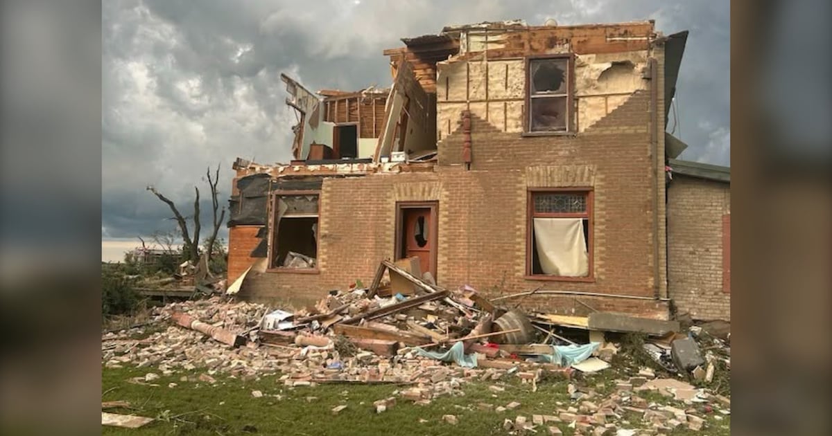 Minimum EF-2 tornado confirmed in Manitoba Sunday - CTV News