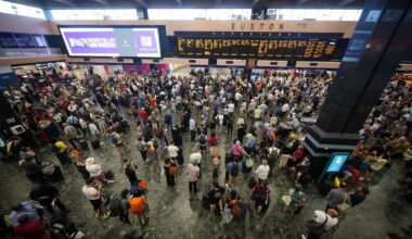 Which London train services are urging passengers not to travel in heatwave? See the full list