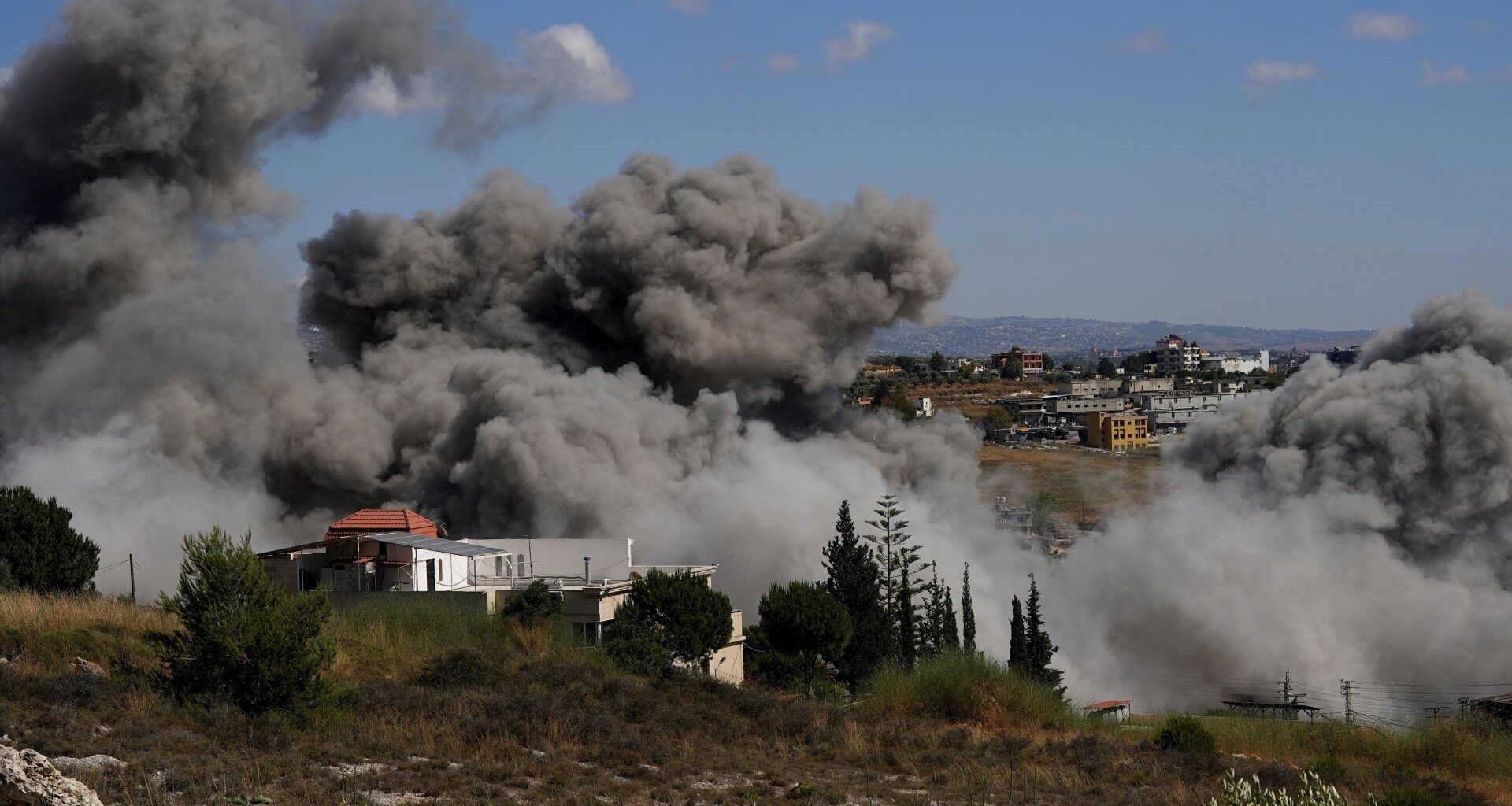 Israel attacks Lebanon as US says Iran deal to be signed on Sunday | US-Israel war on Iran