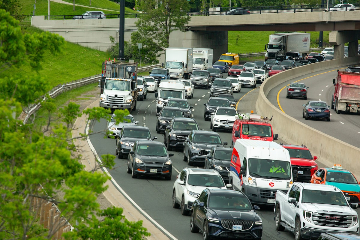 Toronto’s gateway roads are an embarrassment