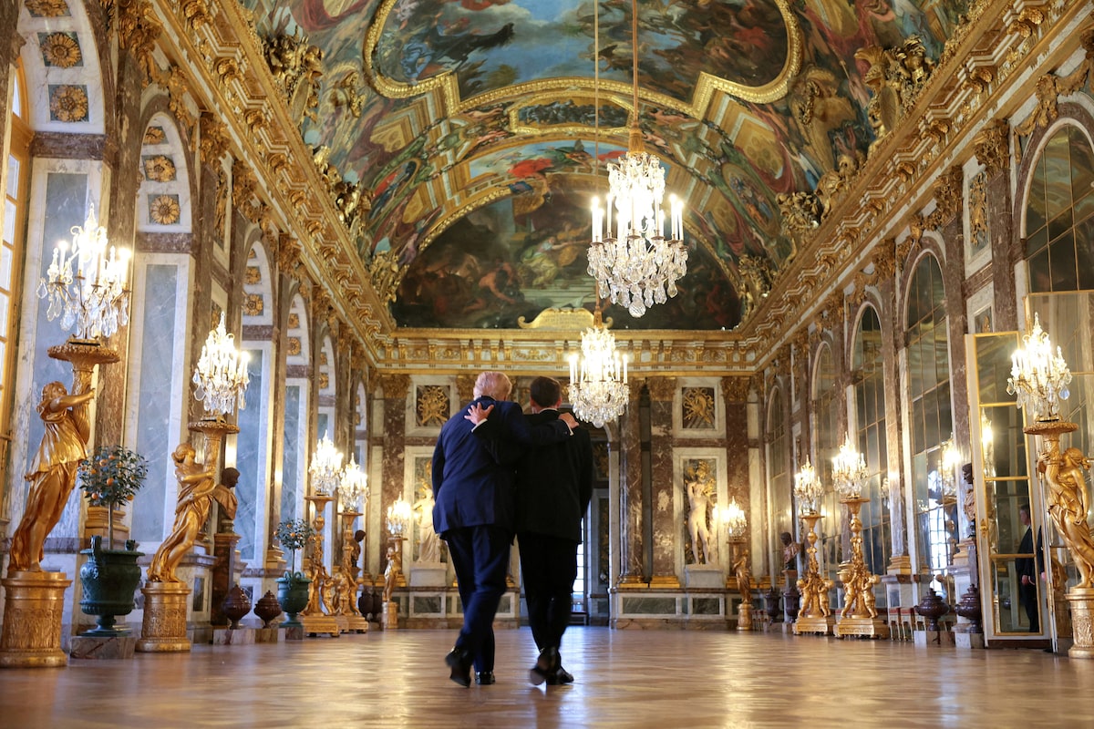 French President hosts Trump at Palace of Versailles