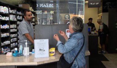 Ontario drug shortage: pharmacist sounds alarm